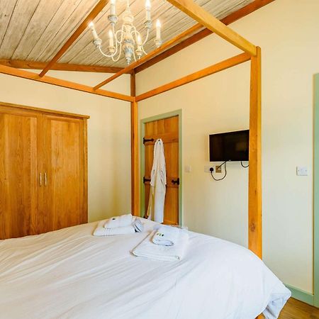 2 Bed In Sherwood Forest 88427 Bothamsall Екстер'єр фото